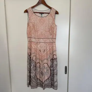 Laura Ashley 페이즐리 무늬 원피스 사이즈 11