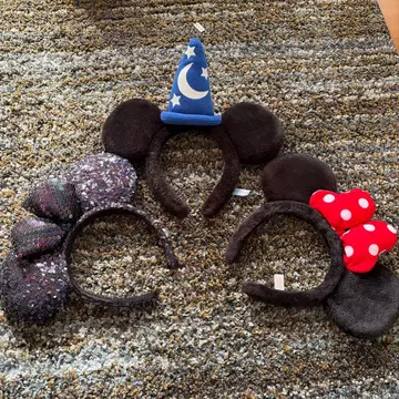 미니 마우스 머리띠와 마법사 모자