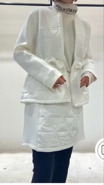 SCOTCLUB 골프웨어 허리 리본 퀼팅 자켓 스커트