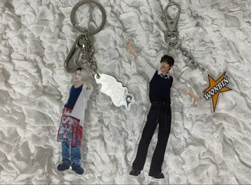 원빈 아크릴 키링