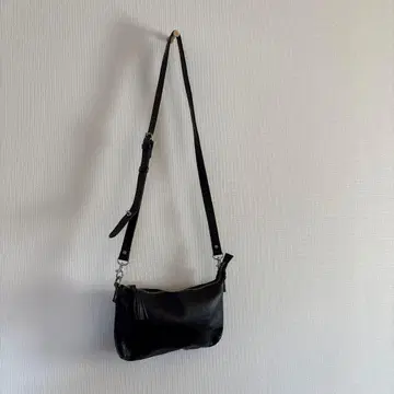 가죽 블랙 숄더백