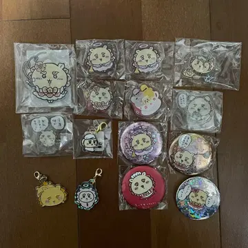 치이카와 (먼작귀) 시사 아크릴 스탠드 & 캔뱃지 등 묶음 판매