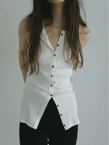 프론트 오픈 탱크탑 White etre tokyo