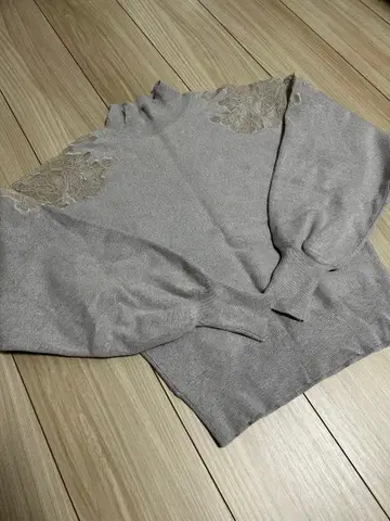 러그나무 문 자수 니트 풀오버 긴팔 니트