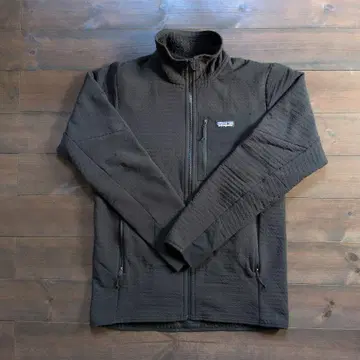 파타고니아 R2 테크 페이스 자켓 BLACK