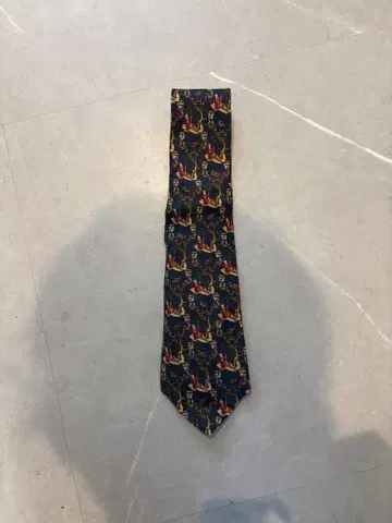 Salvatore Ferragamo 넥타이 다색 패턴