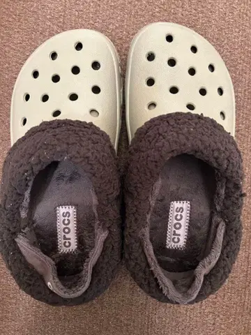 sale 택 없음 미사용품 crocs 여성용 보아 샌들
