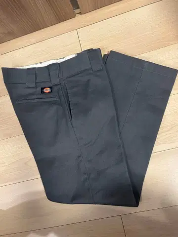 Dickies 873 CH 차콜 그레이 스트레이트 팬츠 30x30