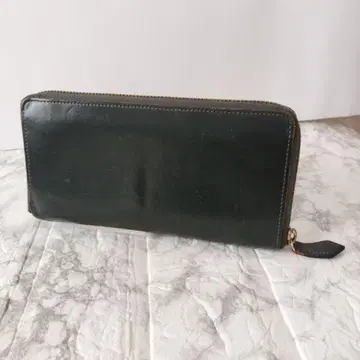 코코마이스터 다크 그린 가죽 장지갑