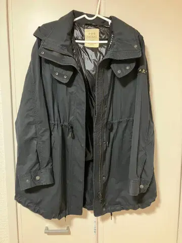 타트라스 베스트 포함 자켓