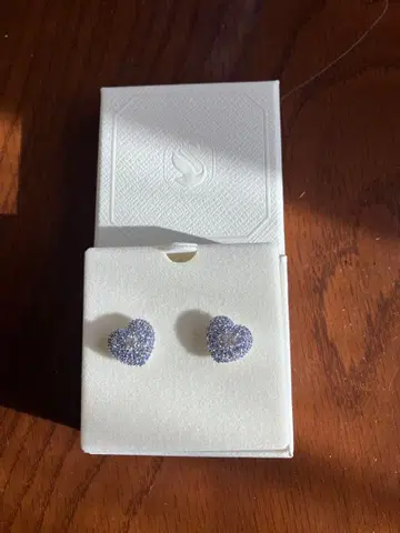 스와로브스키 하트형 크리스탈 귀걸이