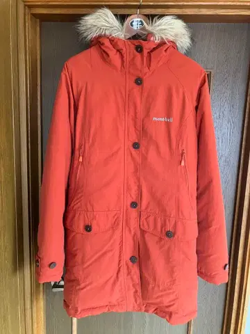 몽벨 오렌지 허스키 코트 다운 여성용 XL 사이즈 1101569