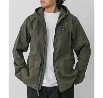 Patagonia M's Nomader Hoodie Jacket M