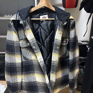 체크 무늬 플란넬 자켓 (후드 부착)