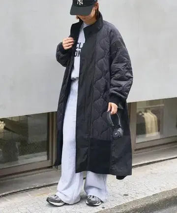 차오패닉 티피 [ etsinta/에신타 ] 절개 맥시 밀리터리 코트