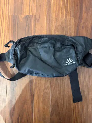 GREGORY 바디백 블랙