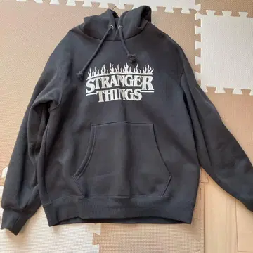 STRANGER THINGS 플리스 후드티 S 사이즈