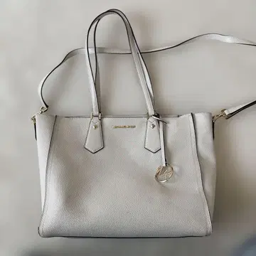 MICHAEL KORS 4WAY 토트백 파우치 2개 포함