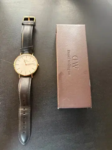 Daniel Wellington 손목시계