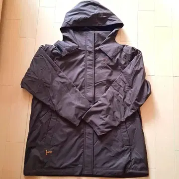 새상품급 le coq sportif 후드 부착 브라운