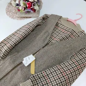 슬리브리스 자켓과 스웨터 2점