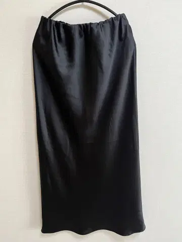 LEPSIM 스트레치 새틴 스커트 FREE