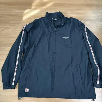 Umbro 네이비 나일론 자켓