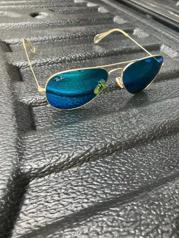 레이밴 에비에이터 케이스