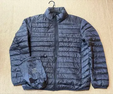 유니클로(UNIQLO) 네이비 다운 자켓 M 수납 봉투 포함