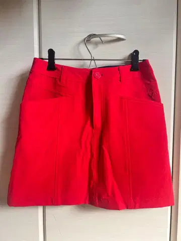 빨간색 스커트 사이즈 38 VIVA HEART 골프웨어