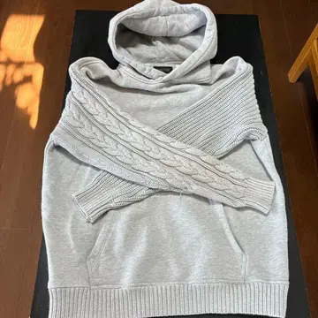 ZANEROBE 케이블 니트 슬리브 후드티 그레이