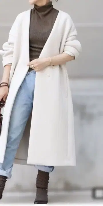 최종 가격 인하 새상품급 플라주 노카라 코트