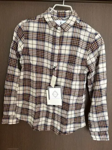 [ 미사용 ] WEEKEND de Tiara 체크 무늬 긴팔 셔츠