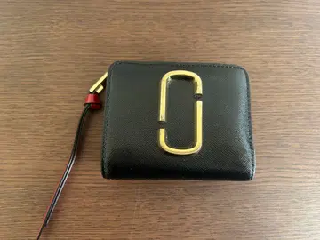 마크제이콥스 이단 접이식 지갑