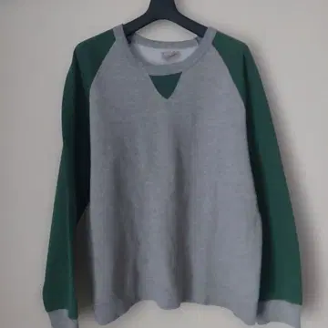 90s USA제 MERRYGARDEN 래글런 슬리브 앞V 맨투맨