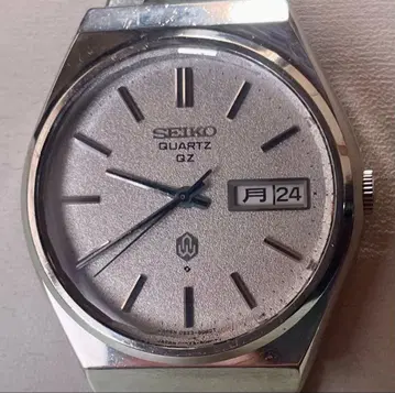 SEIKO QUARTZ GZ 남성용 쿼츠 손목시계 실버 빈티지