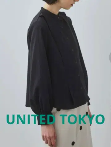 유나이티드 도쿄 레이어 요크 블라우스 스탠드 카라