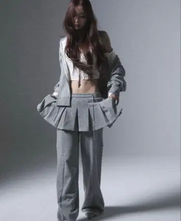 theredthread 스웨트 팬츠