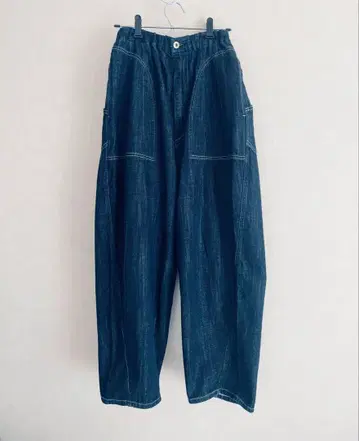 URCH RNA R3925 이지 벌룬 코크 팬츠 다크 인디고