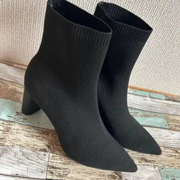ZARA 니트 부츠 38 얼룩 있음