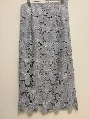 Mystrada 꽃무늬 레이스 타이트 스커트 블루