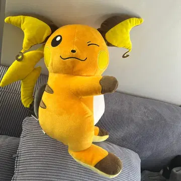 라이츄 봉제 인형