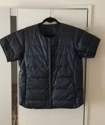 데상트 DESCENTE ALLTERRAIN 이너 하프 슬리브 다운