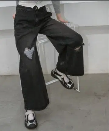 idem 하트 데미지 데님 팬츠 S 사이즈