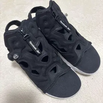 Reebok 스포츠 샌들 블랙