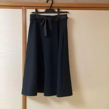 새상품급 엠즈그레이시 블랙 플레어 스커트