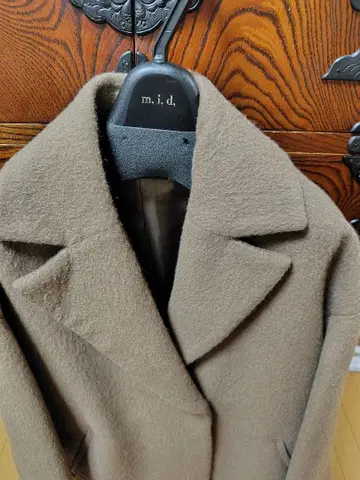 m.i.d. 브라운 체스터 코트