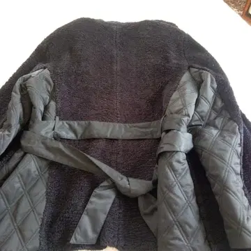 미사용 새상품 Fascal 보아 퀼팅 자켓 블랙