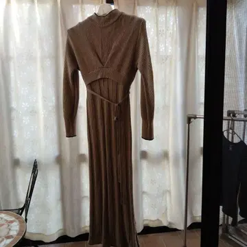 PUBLICTOKYO 리브 브라운 롱 원피스