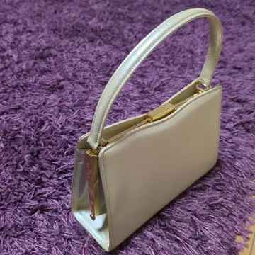 ROPE 아이보리 핸드백